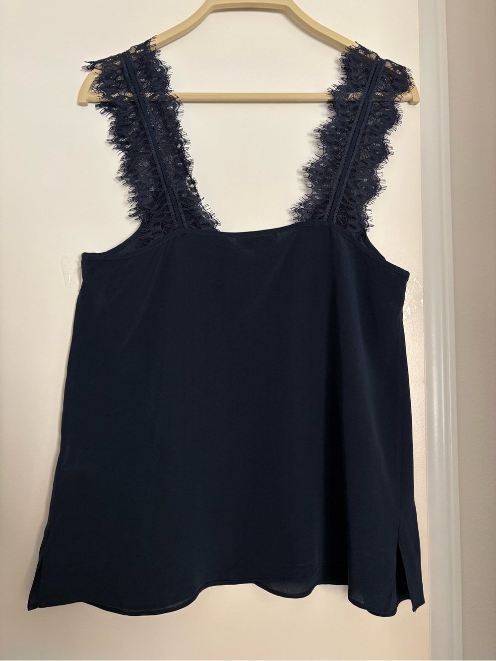 Cami NYC Navy V-Neck Tank - Picture 6 of 10
